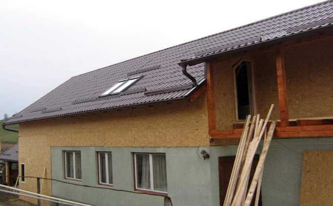 Dulgherie, montaj tigla metalica, tigla ceramica, reparatii acoperis