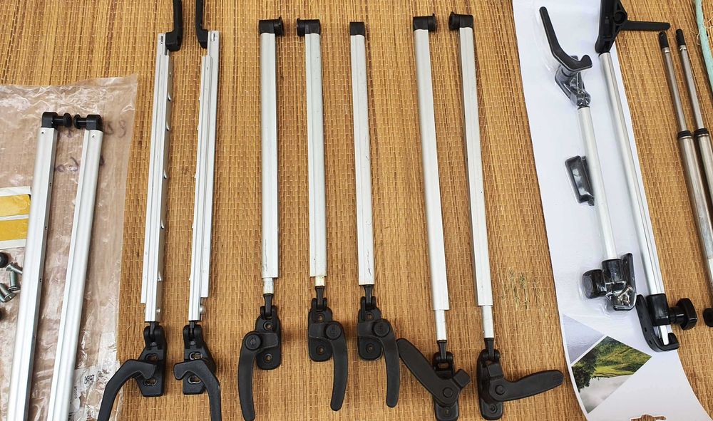 Telescoape ferestre, pistoane compartiment butelii, carlige ; etc