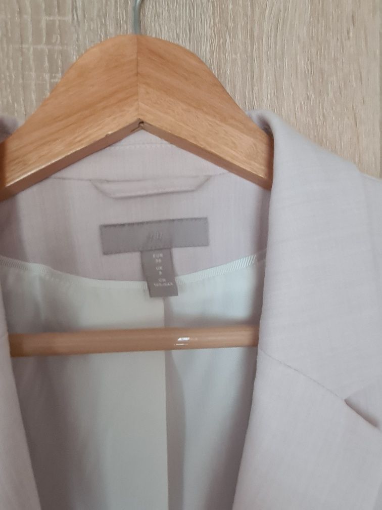 Дамско розово сако H&M
