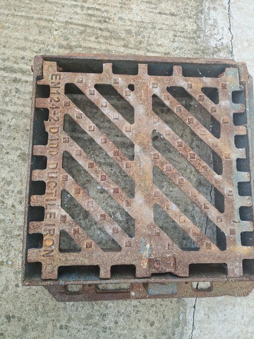 Capace rigole sau canalizare externa