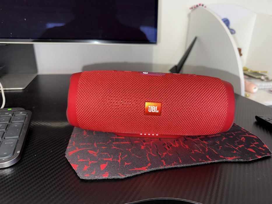 Boxa JBL charge3 rosie - perfesc functionala