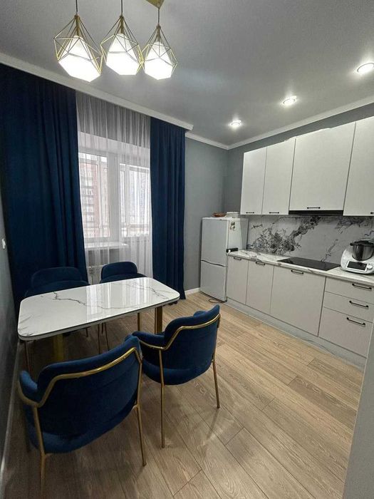 1 комнатная  Старый аэропорт 32