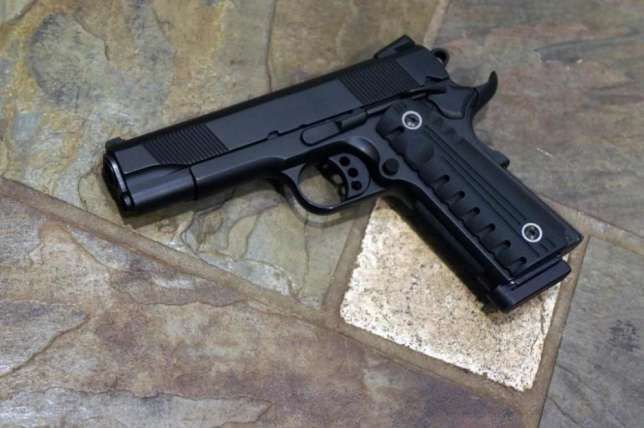 Colt SEMI-FULL METAL 1911 Arma /C02 non-LETALA/Airsoft Pistol PUTERNIC