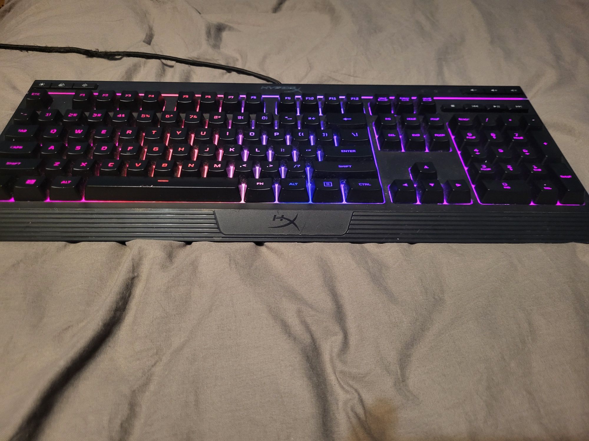 Клавиатура HyperX Alloy Core RGB