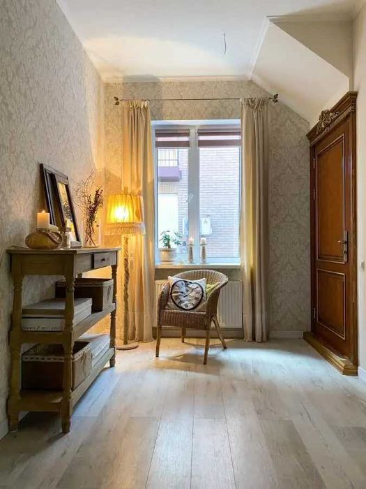 Дава се под наем Тристаен апартамент в София, Зона Б-18 - 110 кв.м за 765 € - Снимка #3