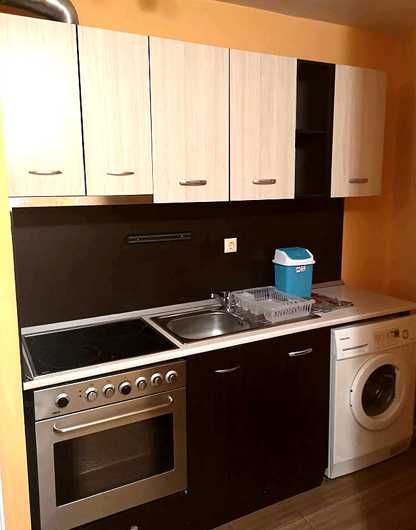 Дава се под наем Тристаен апартамент в Бургас, Меден рудник - зона А - 92 кв.м за 255 € - Снимка #3