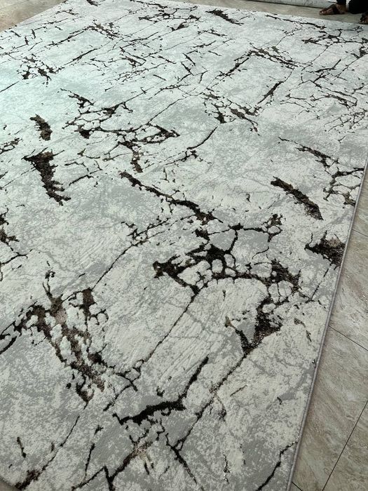 Kavralan gilam optim sotamiz ustonofka qilamiz