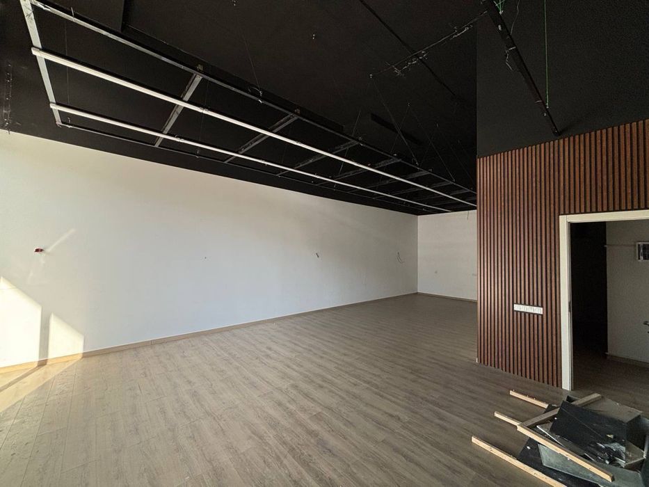 Продаётся нежилое помещение