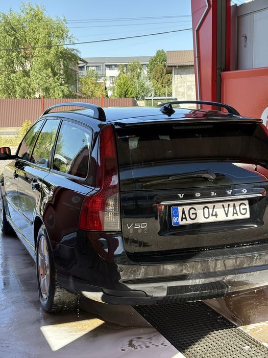 vand/schimb volvo v50 SE Lux DRIVe