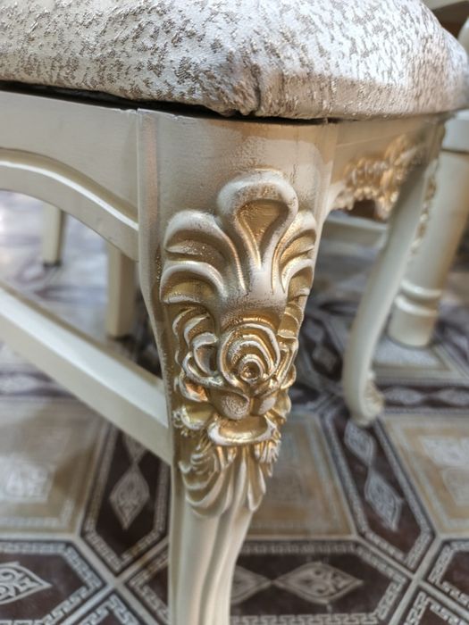 14 kishilik stol stul sotiladi