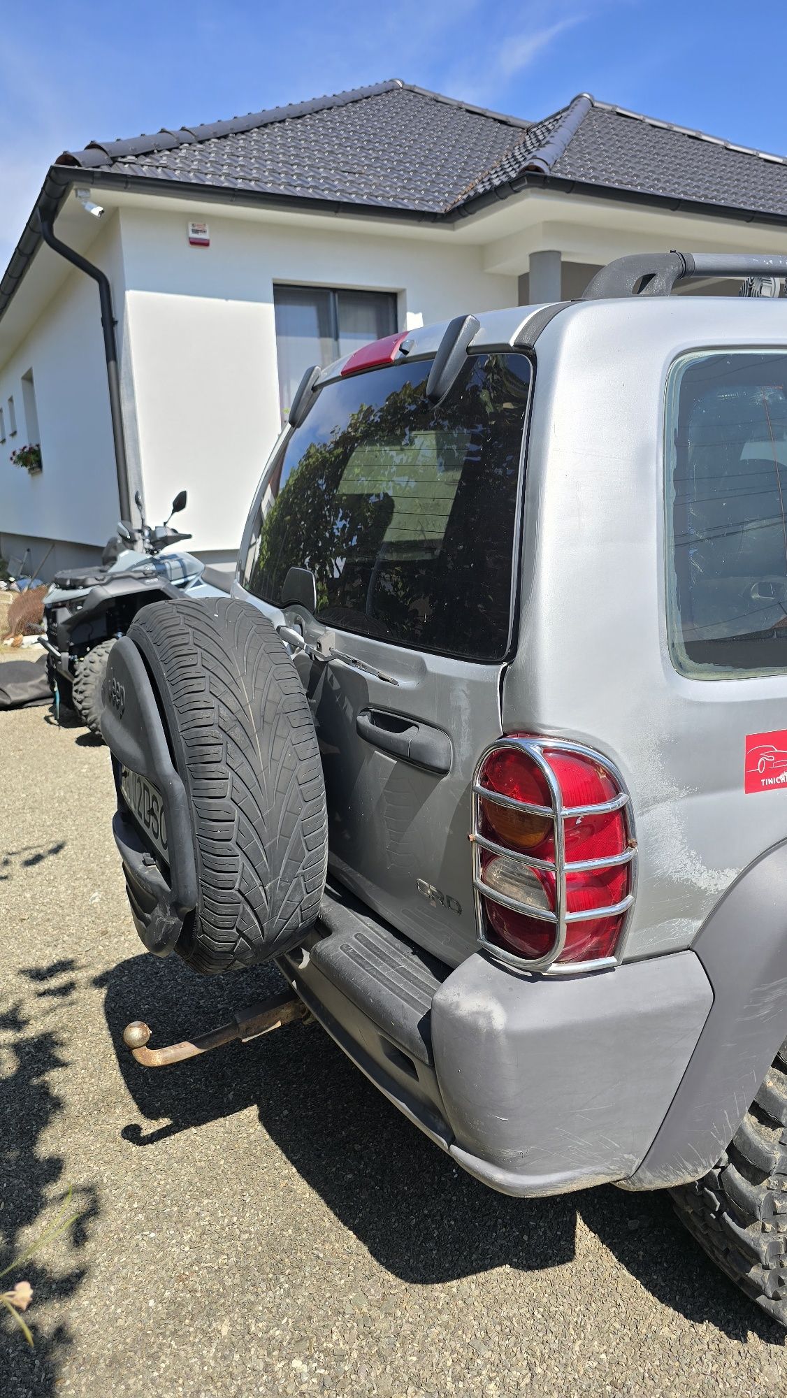 Jeep Cherokee KJ