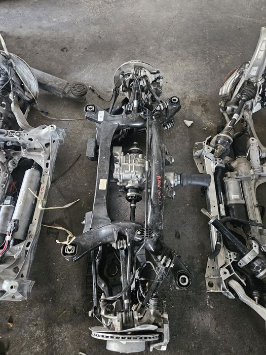 Заден мотт Bmw G20 оборудван