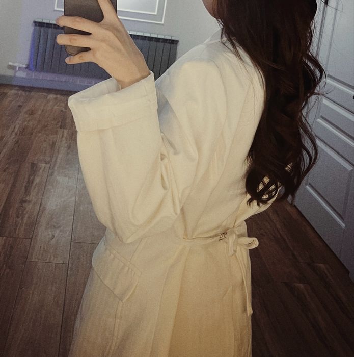 Продам пиджак приталенный