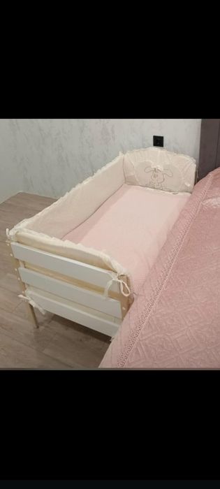 Продать детскую кроватку