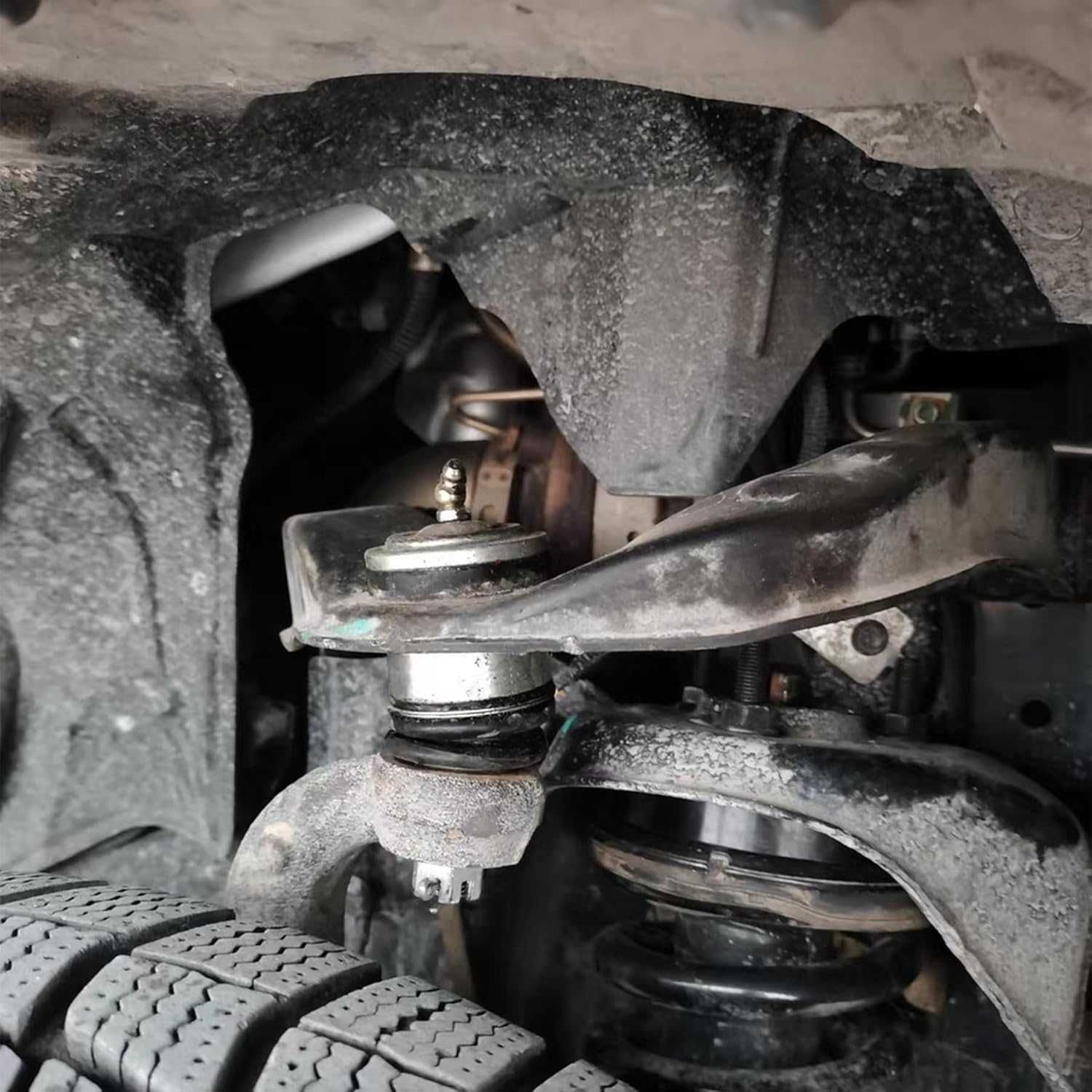Pivot Superior Extins pentru BasculăMitsubishi Triton L200 Pajero