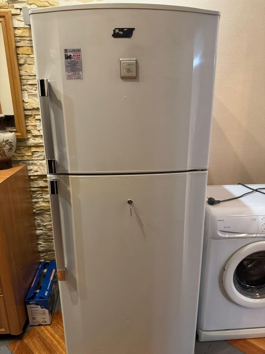 Холодильник SHARP