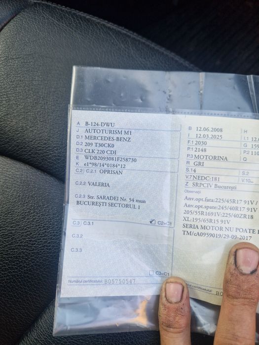 Vand mercedes clk 2008 sau schimb cu masina cu consum mic