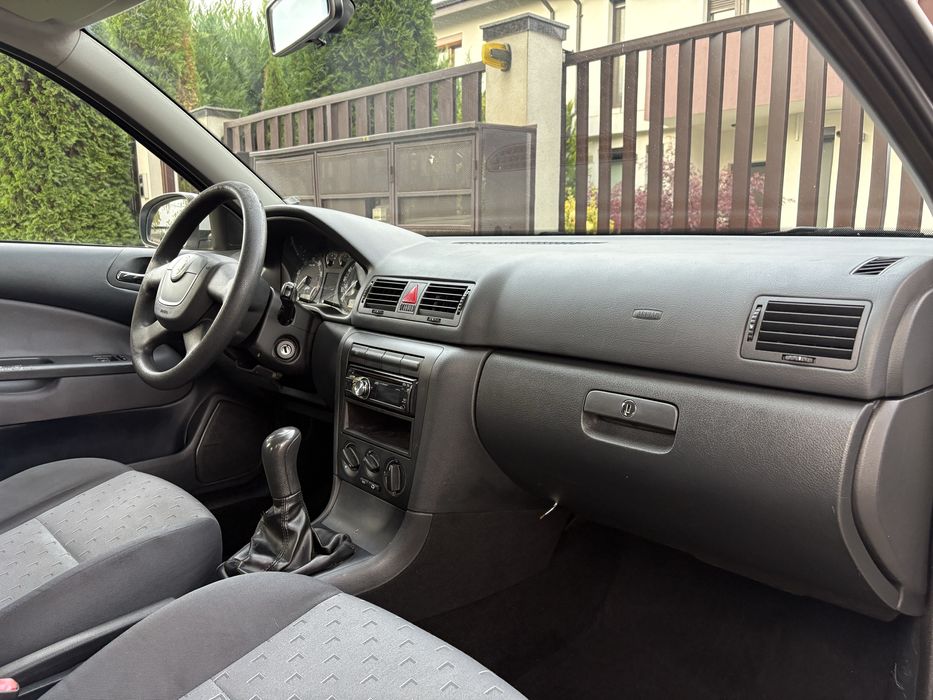 Skoda Octavia Tour 116.000Km 1.6 Benzina 2010