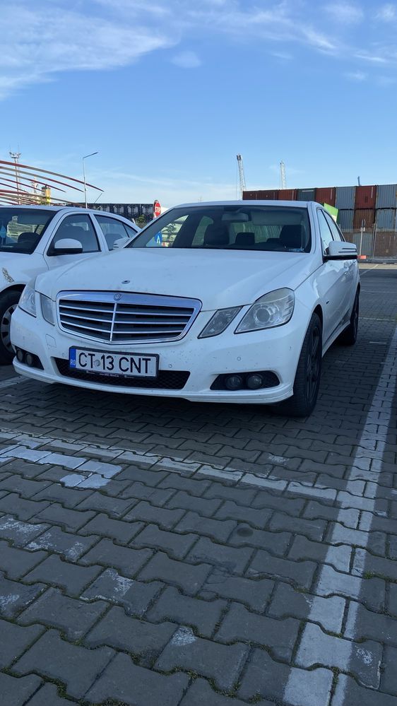 Mercedes-Benz E-Class E220 W212