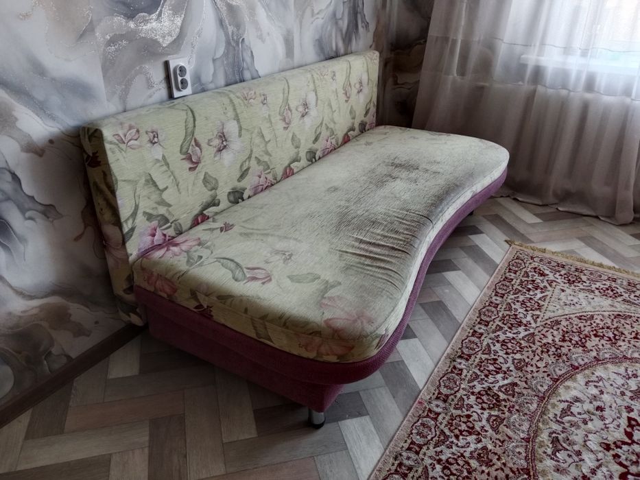 Продам диван-тахта