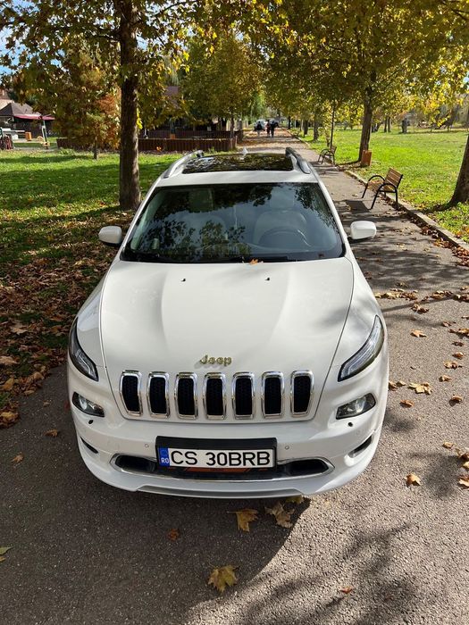 Jeep Cherokee Primul proprietar în România, al 2-lea în istoria mașinii !