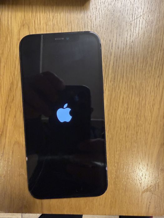 iPhone 12 Pro , като нов. Купуван от Виваком.