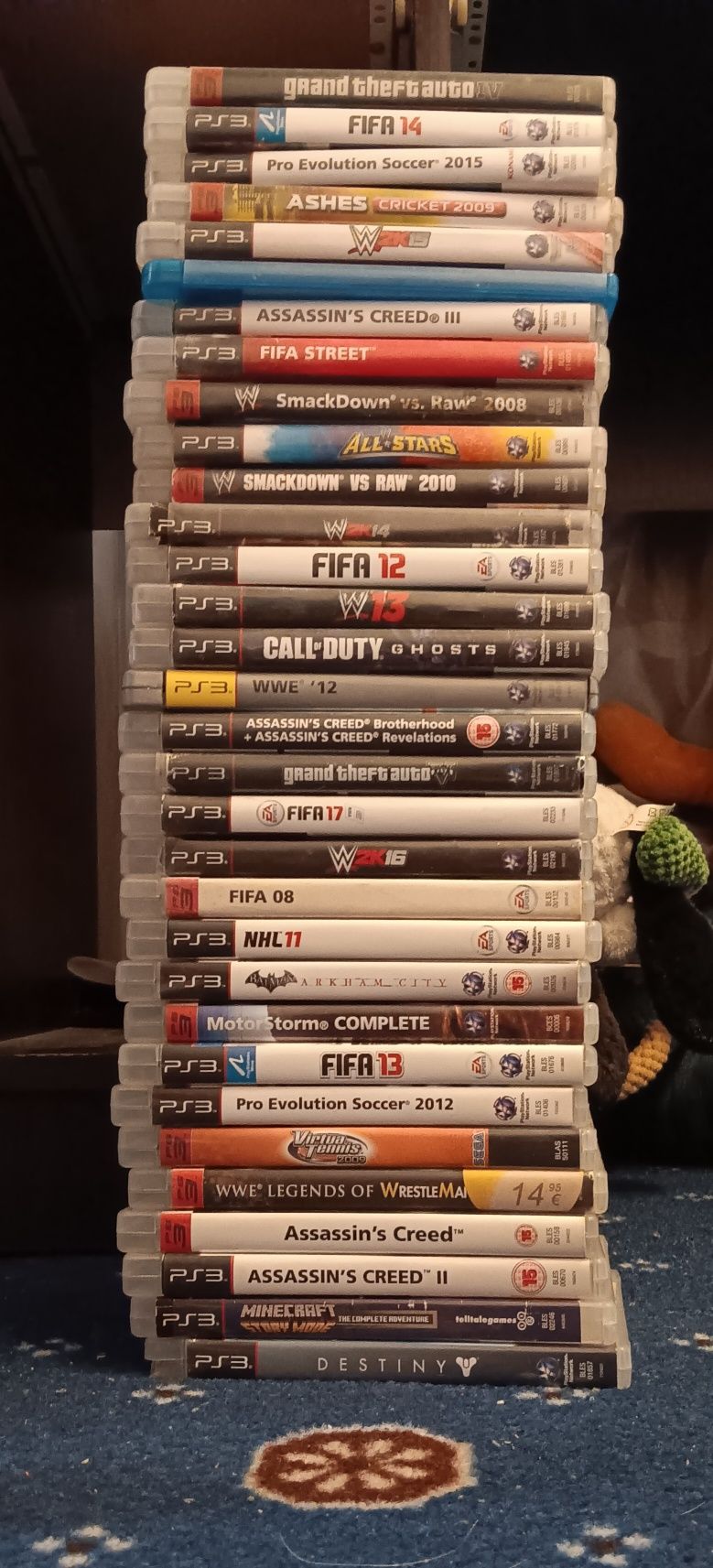 Vând PS3 aproape nou