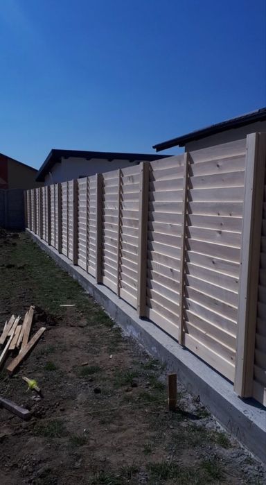 Mester la garduri si porti