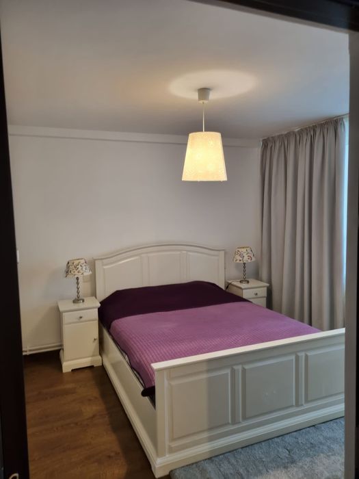 3 camere decomandat + parcare plătită – Gura Vadului