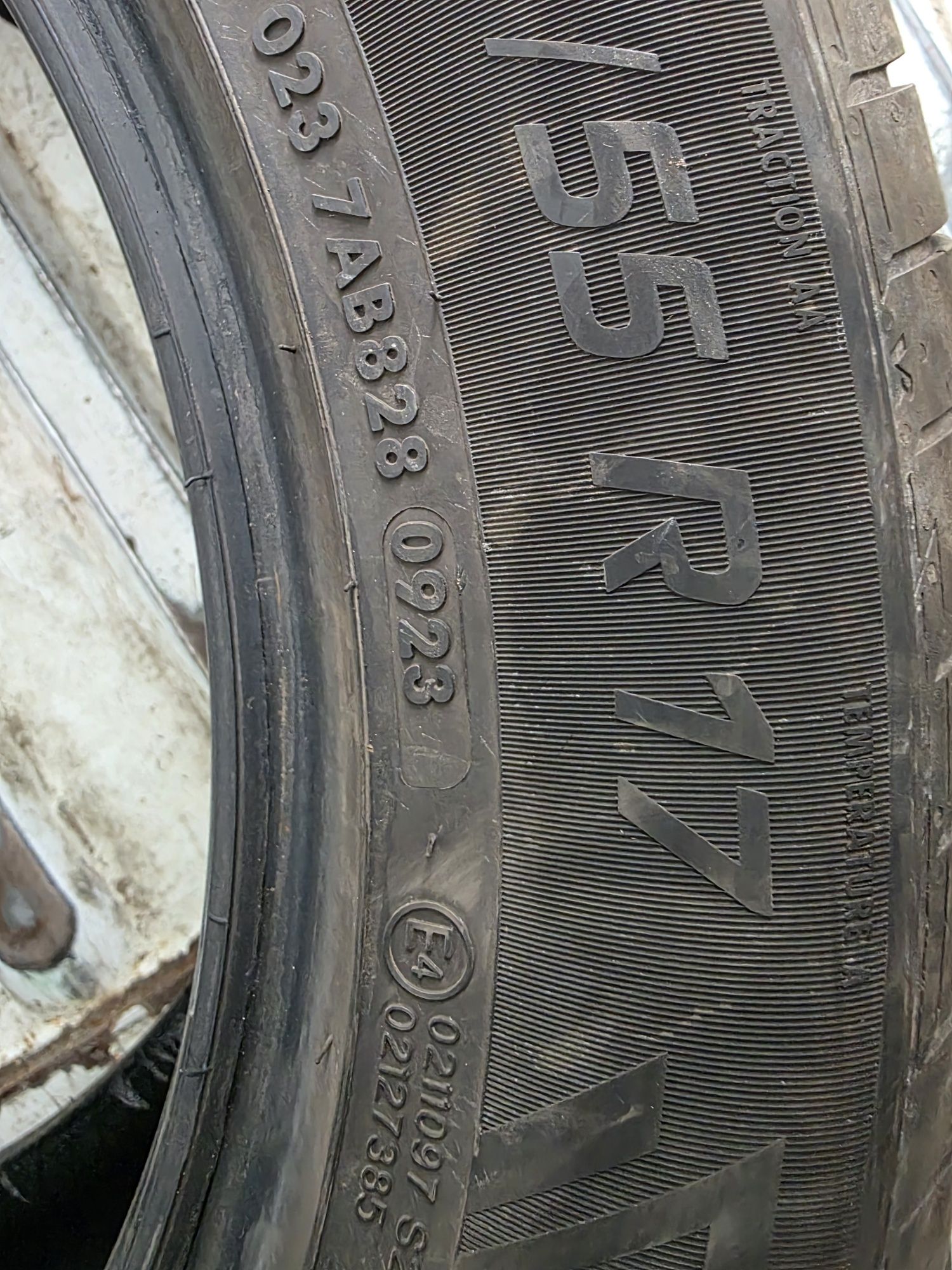 Летни гуми VREDESTEIN ULTRAC+ XL 235/55 R17