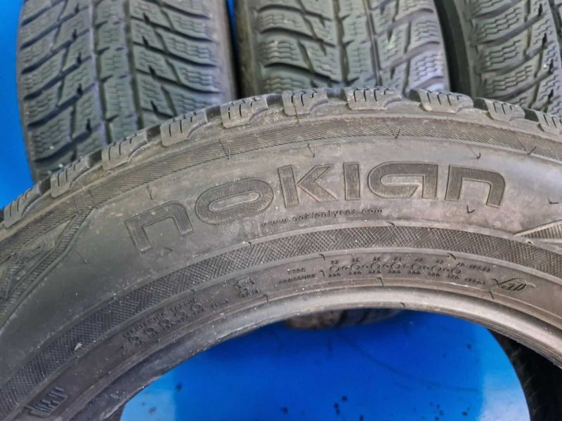 4 Nokian R17 235/60
зимни гуми DOT4717