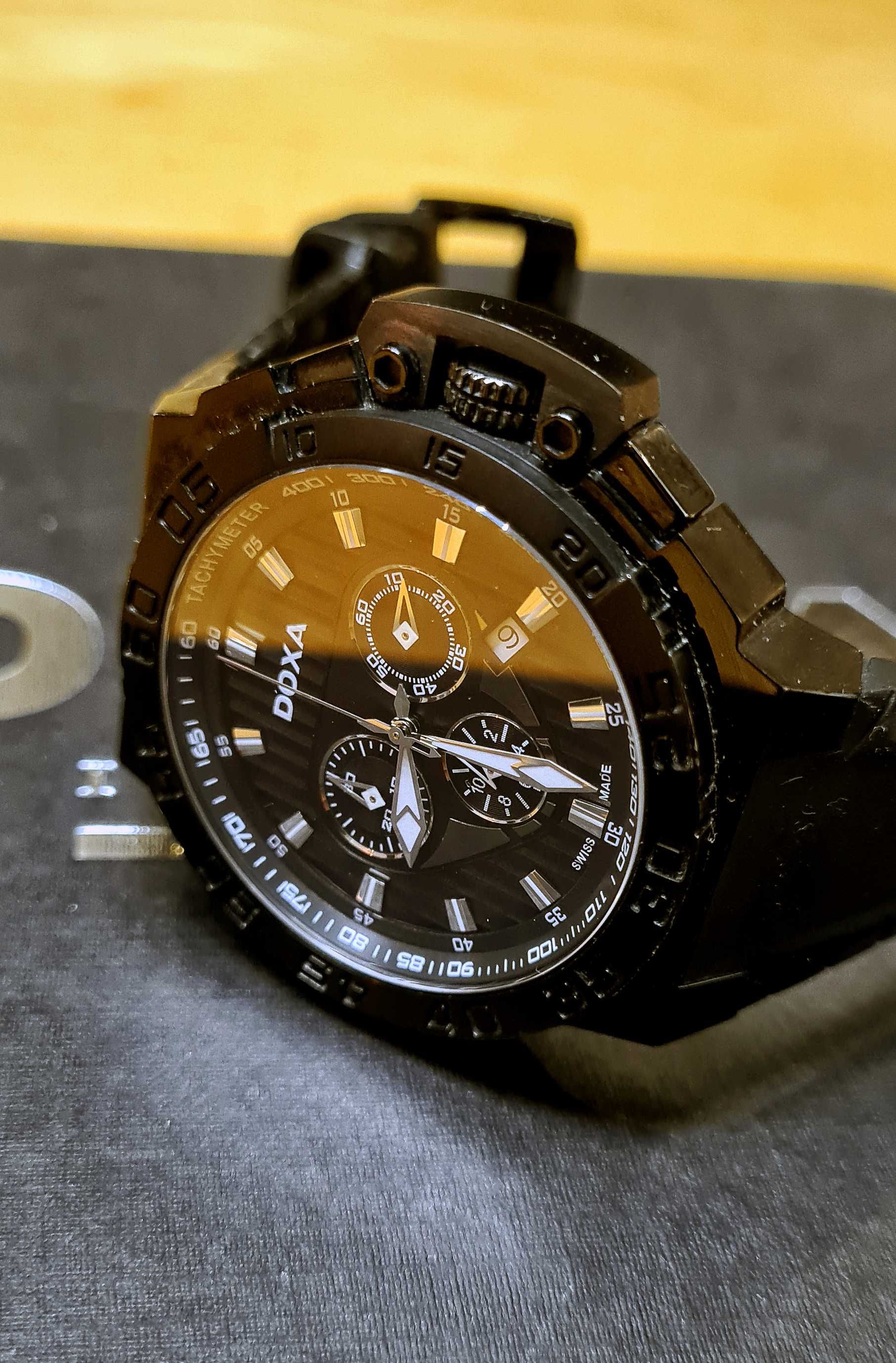 DOXA Chronograph - Мъжки Швейцарски Часовник