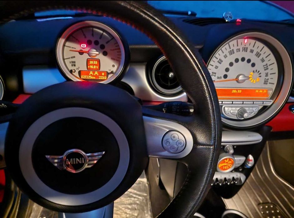 Mini Cooper, an 2009, 27.000 Km (certificati)!