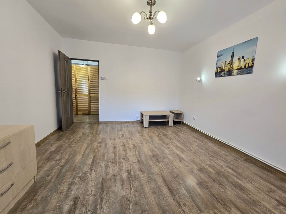 Pf apartament 3camere decomandat 2bai- Dacia