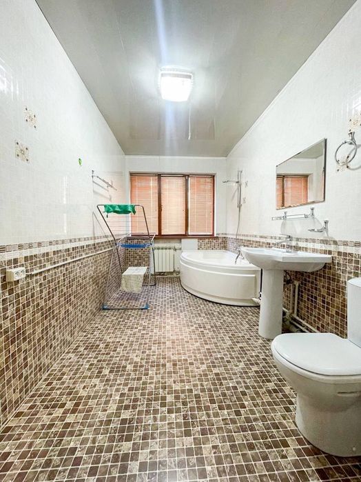 Новостройка 2/2/10 Чайхана Салом Максим Горький 60м2