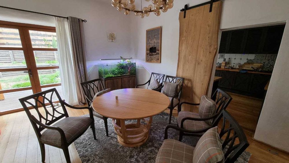 Аквариумы и все для них