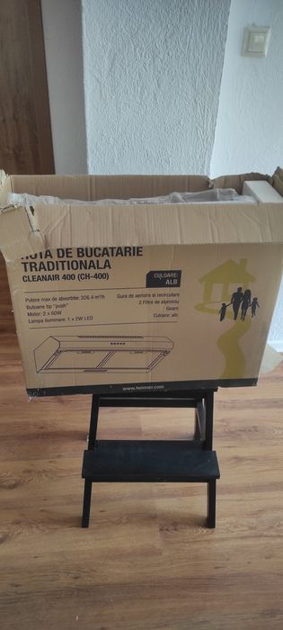 Абсорбатор Heinner CH-400