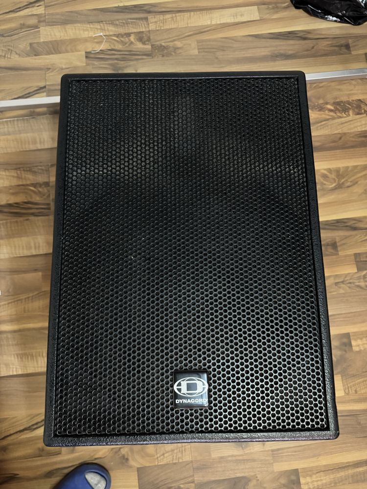 Subwoofer dynacord activ 15”