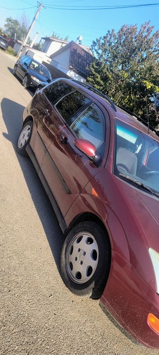 Ford focus 1.6 benzina 101 cai , fara asigurare și ITP,