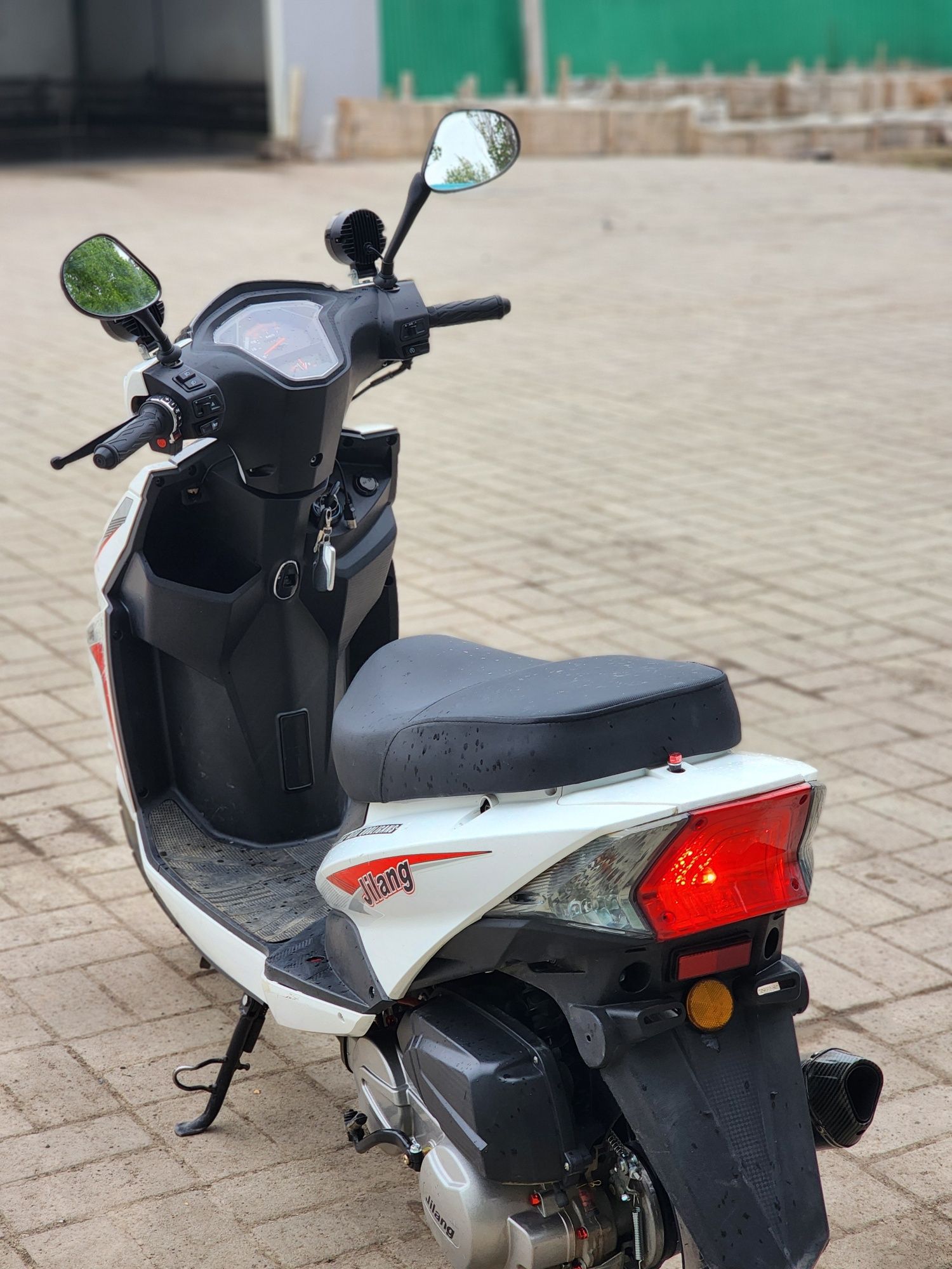 Scooter  M8 Pro Jilang