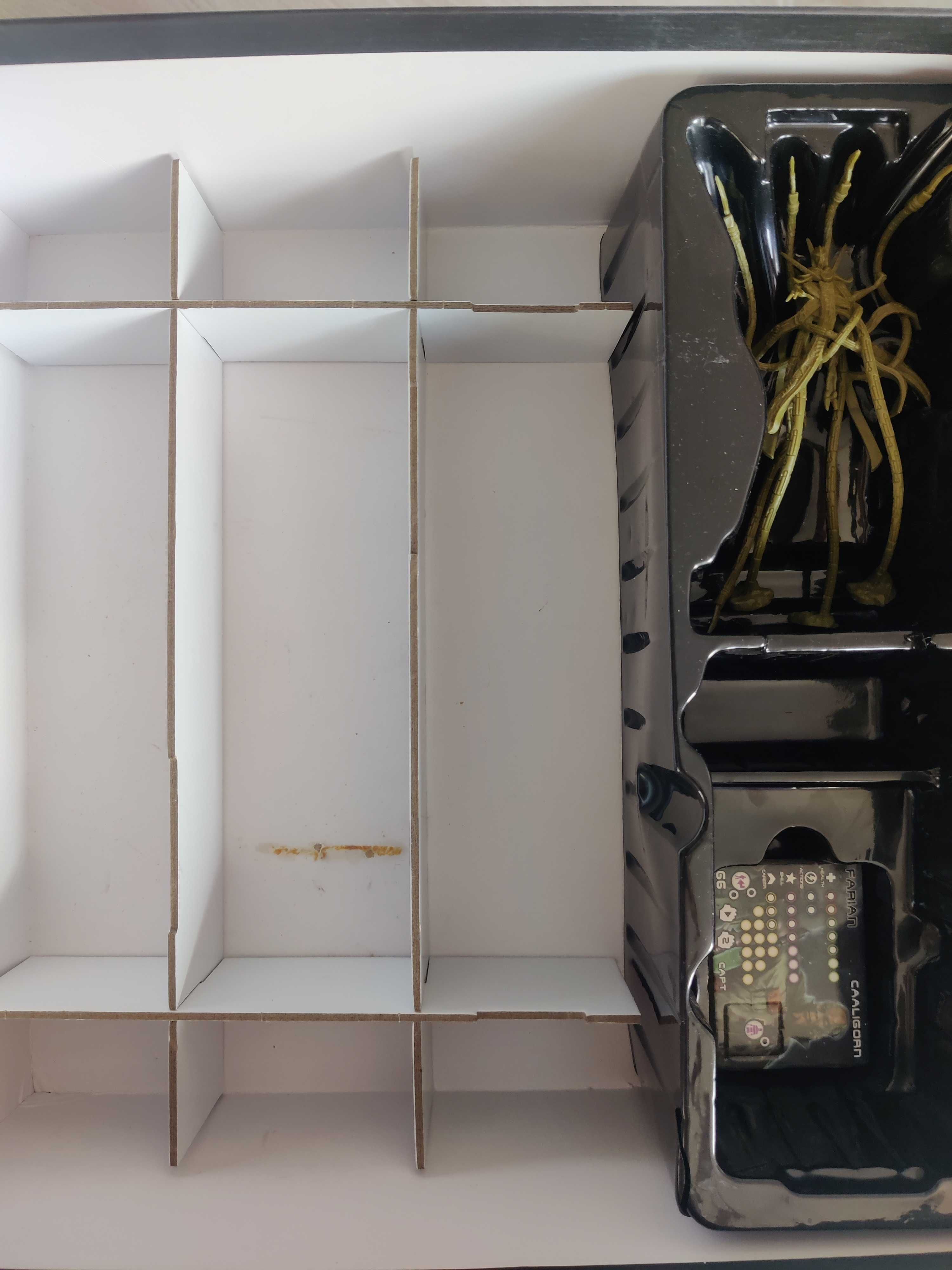 Core Space: First Born KS joc de societate boardgame