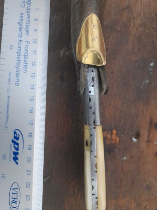 Ножове дамаска стомана