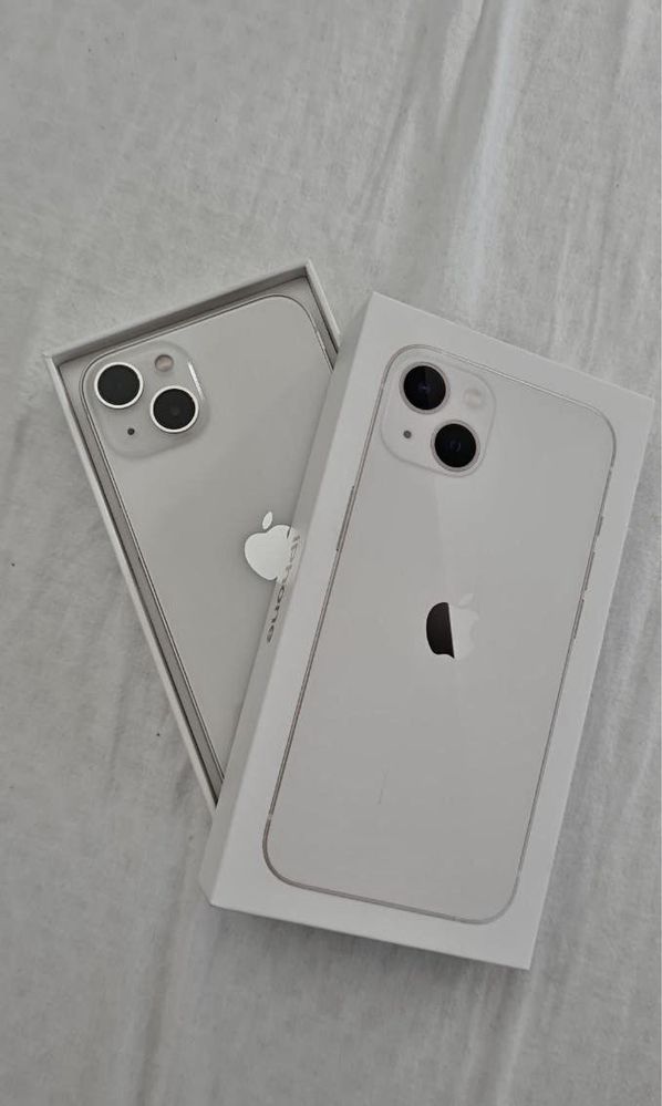 iPhone 13 в хорошем состоянии