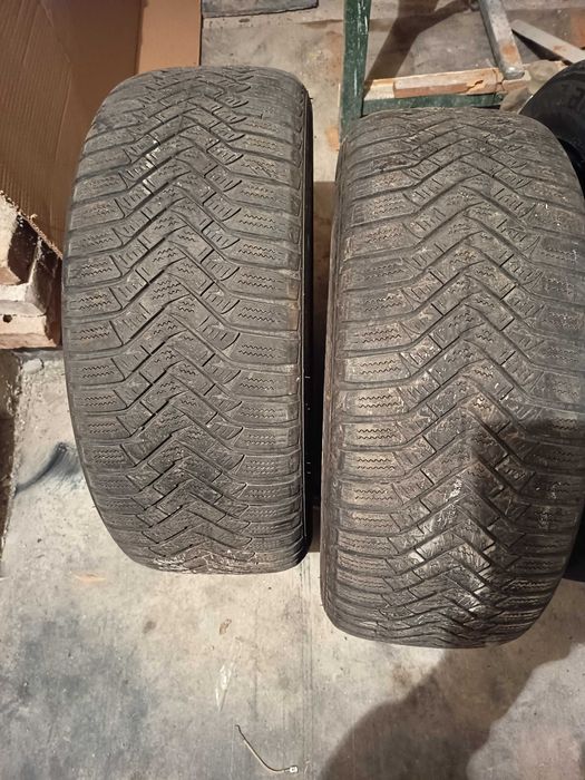 Гуми втора ръка- Laufenn 205/55/R16 61H  DOT 3220