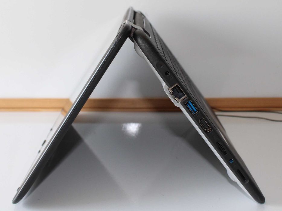 Лаптоп Terra MOBILE 360-11V2