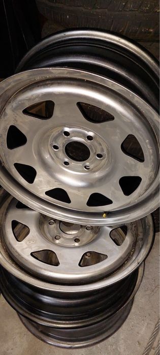 Vând jante off road 17”, 6 prezoane, Nissan Navara