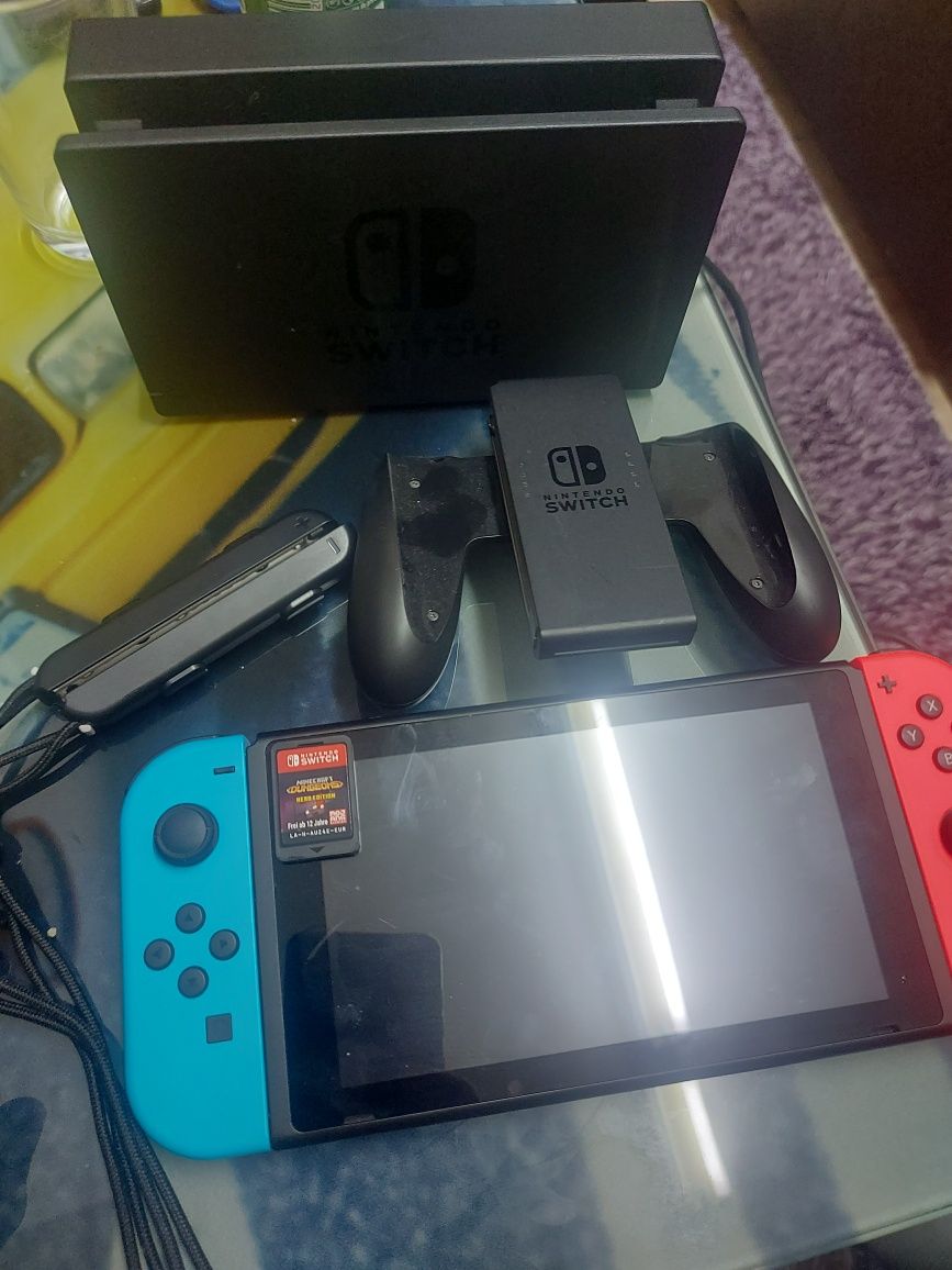 Vând Nintendo switch