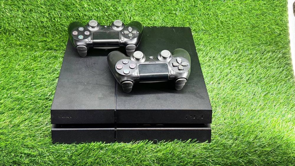 Sony PlayStation 4 / PS4 / Ломбард Даем Деньги