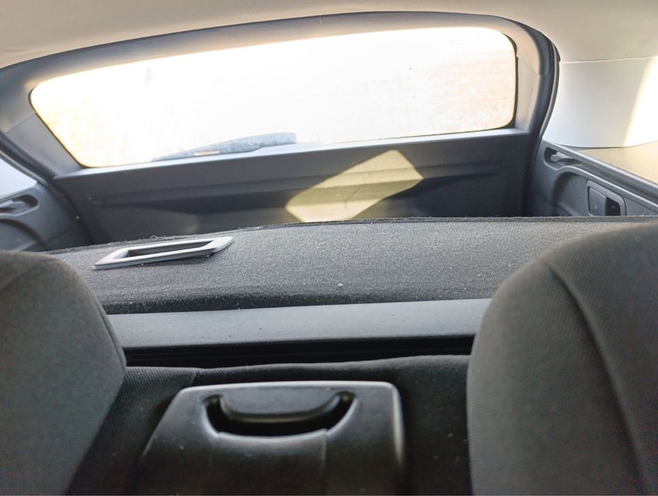 Пежо 308 комби на части 1.6HDI