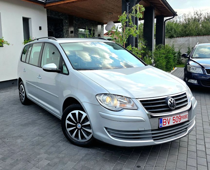 Volkswagen Touran Vw Touran 7 Locuri